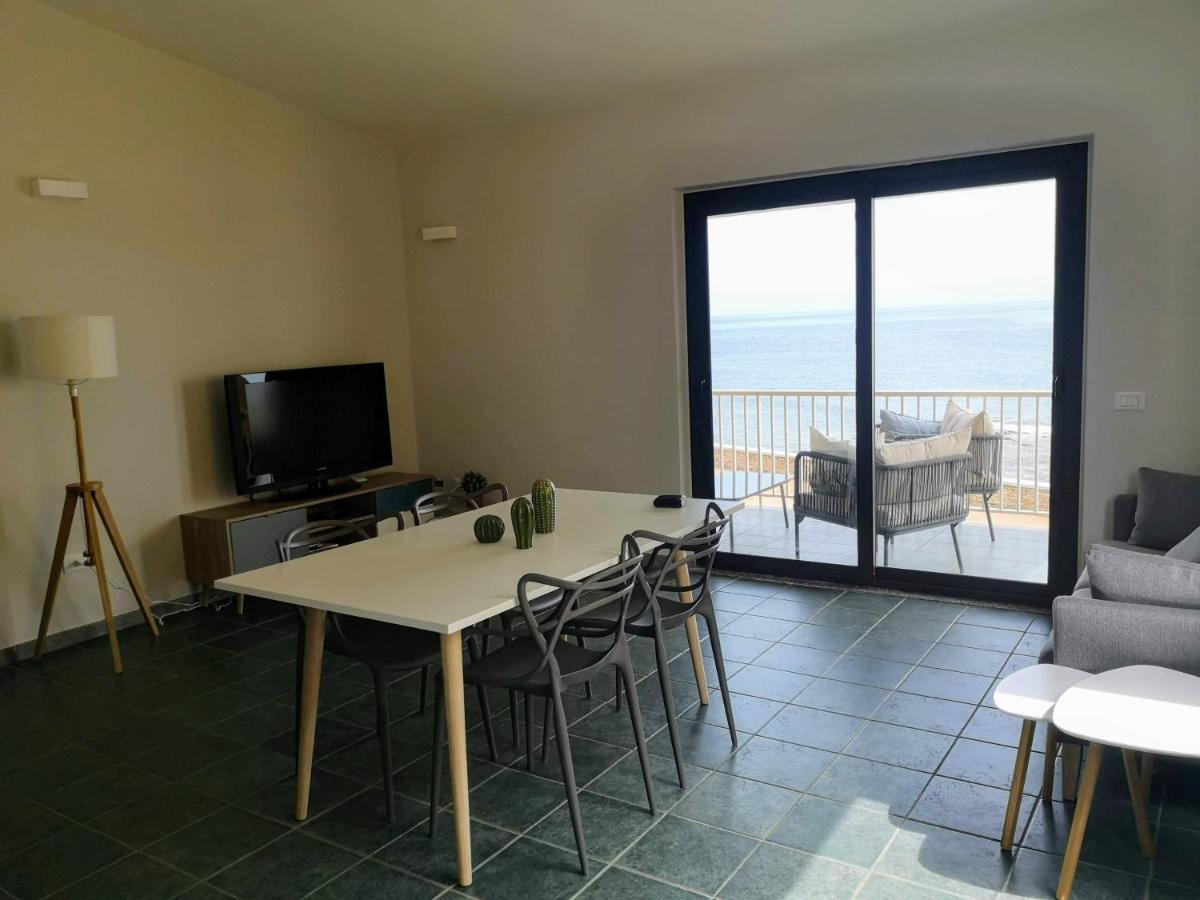 Casa Con Terrazza Fronte Mare Santa Lucia (Sardinia) Exterior foto