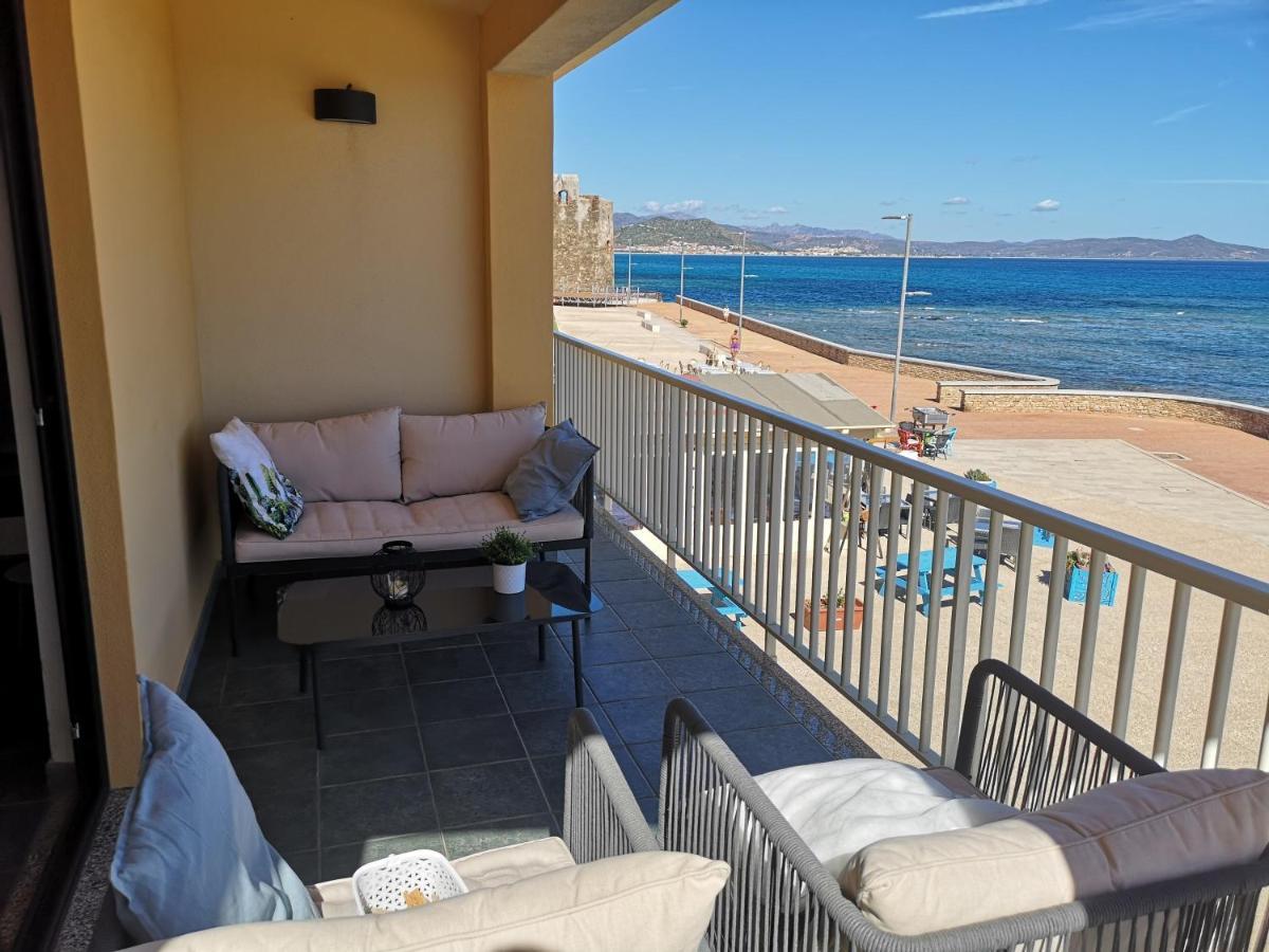 Casa Con Terrazza Fronte Mare Santa Lucia (Sardinia) Exterior foto